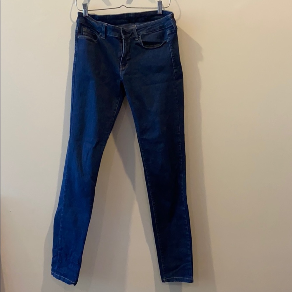 Skinny jeans